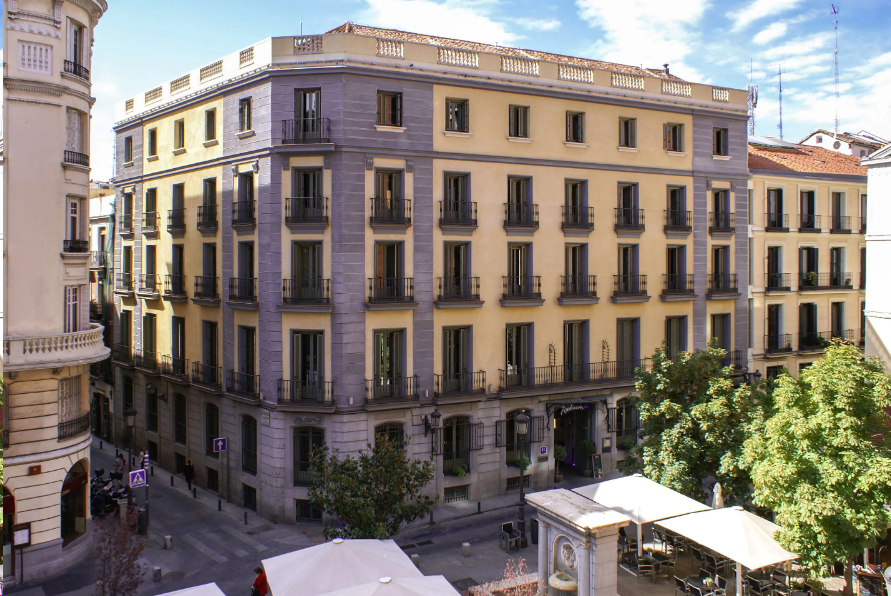 5 Reasons To Stay At Radisson Blu Hotel, Madrid Prado